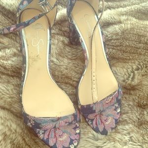 Jessica Simpson silk print heels